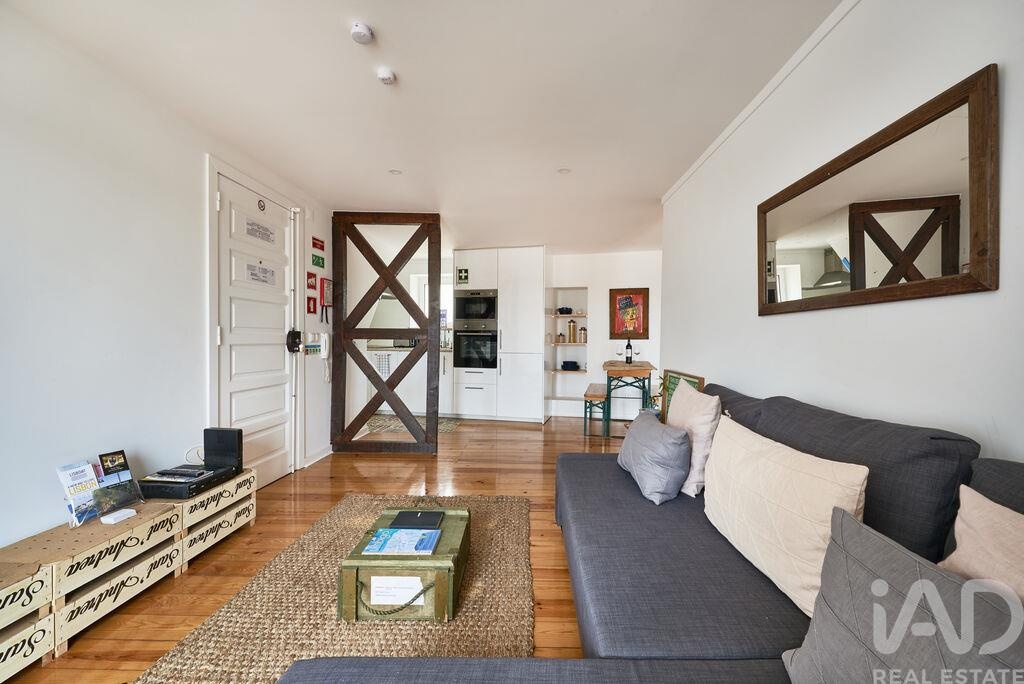 Apartment in Lisbon - Image 5