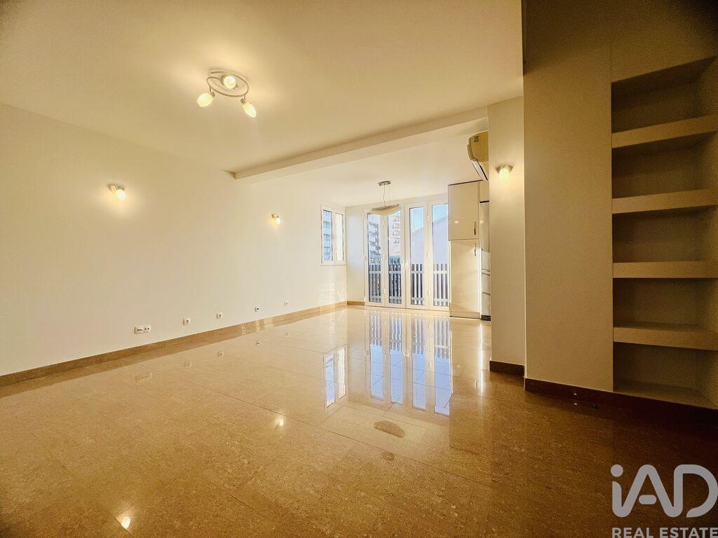 Apartment in Quarteira - Image 5