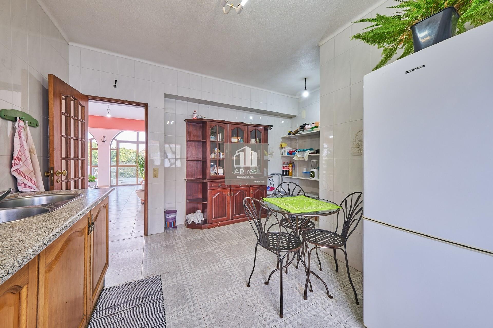 H2S18942_HDR