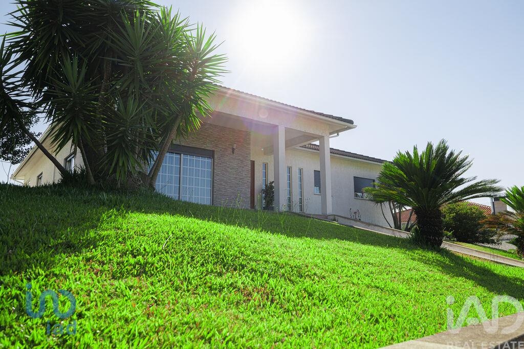 House in Valenca - Image 3