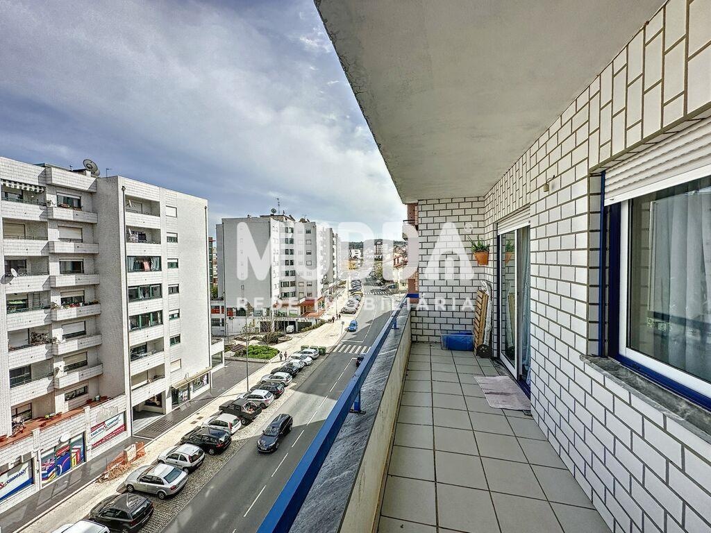 Apartamento T3 com garagem em Vale D´Álvaro- Bragança