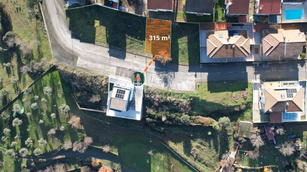 Lote de terreno para construção de 315 m²