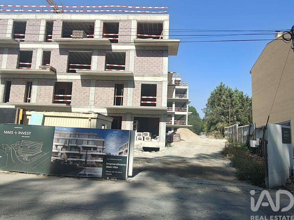 Apartment in Frazao - Image 3