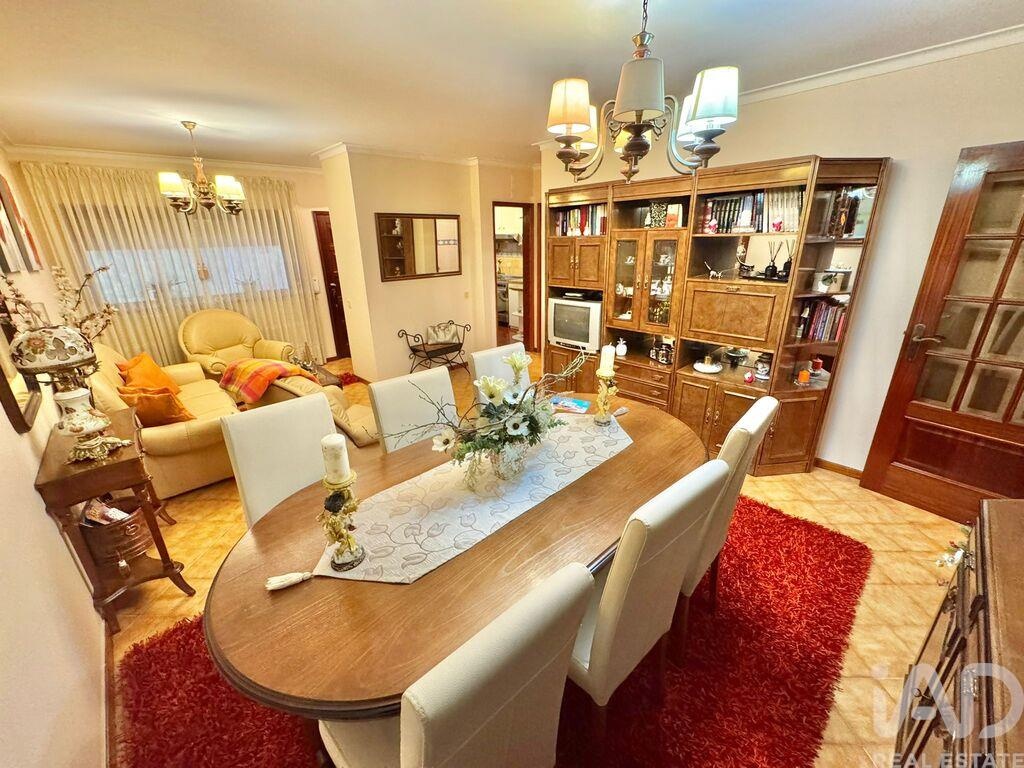 Apartment in Valenza - Image 2