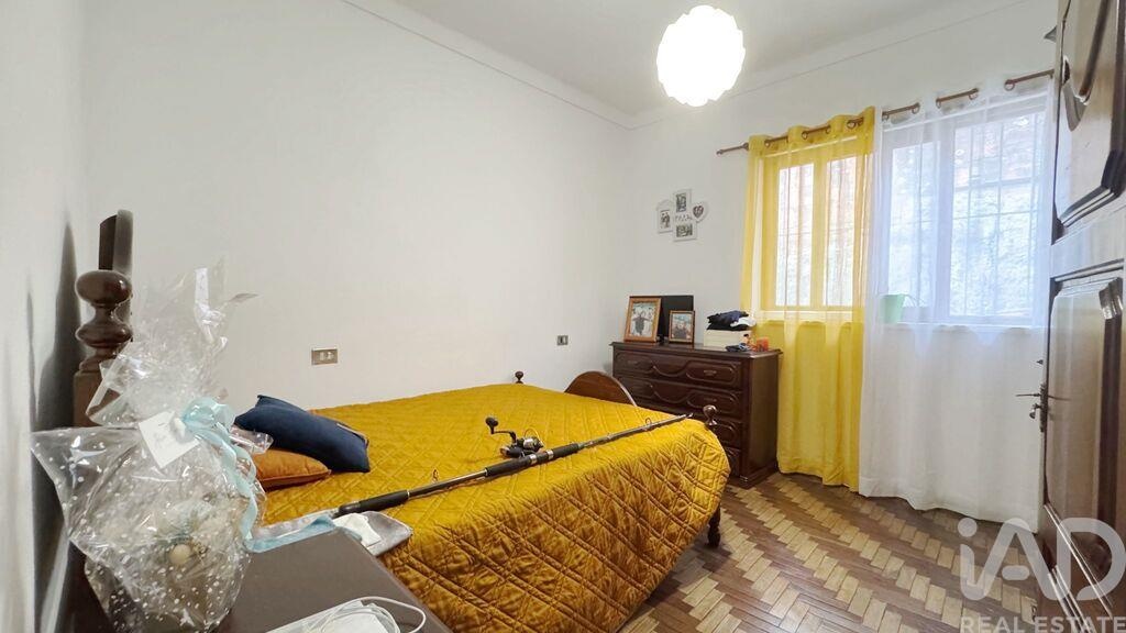 House in Moncao - Image 5