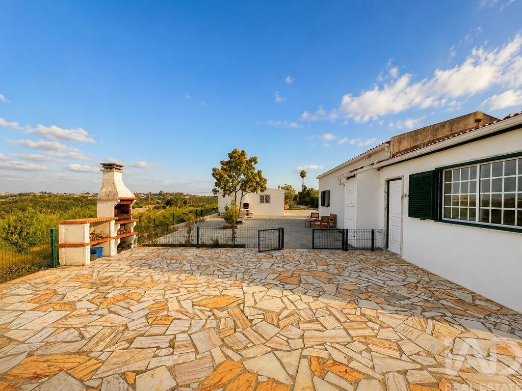 House in Usseira - view 1