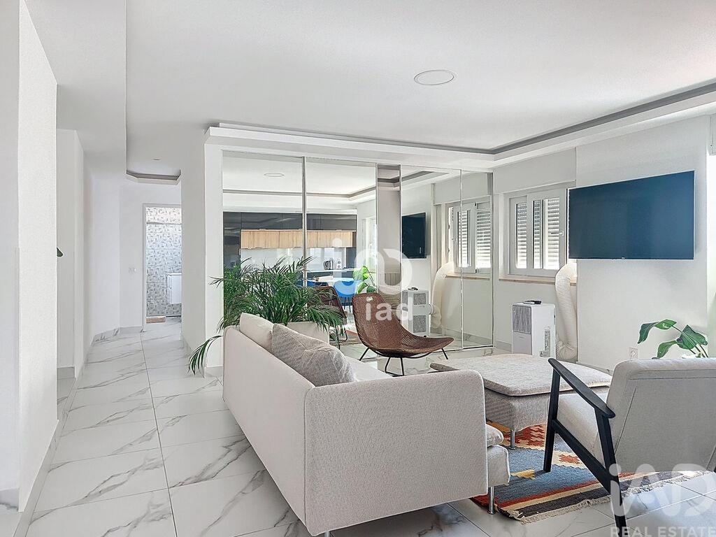 Apartment in Portimao - Image 3