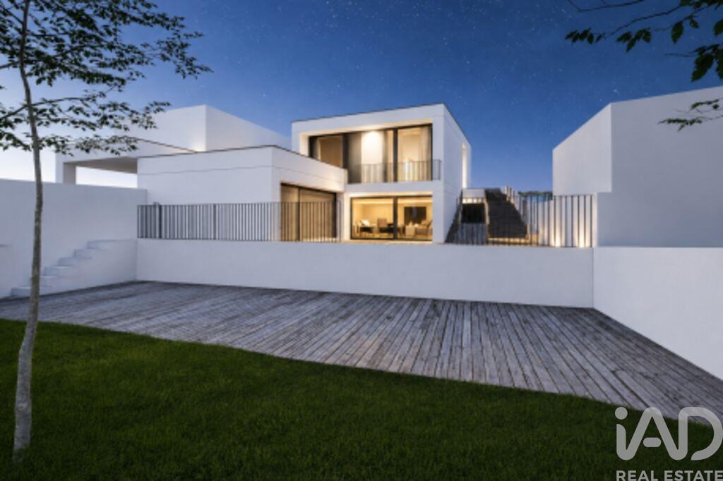House in Amarante - view 1