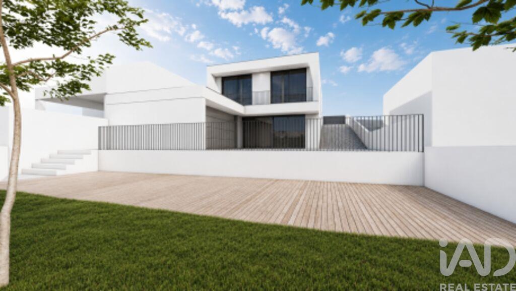 House in Amarante - Image 3