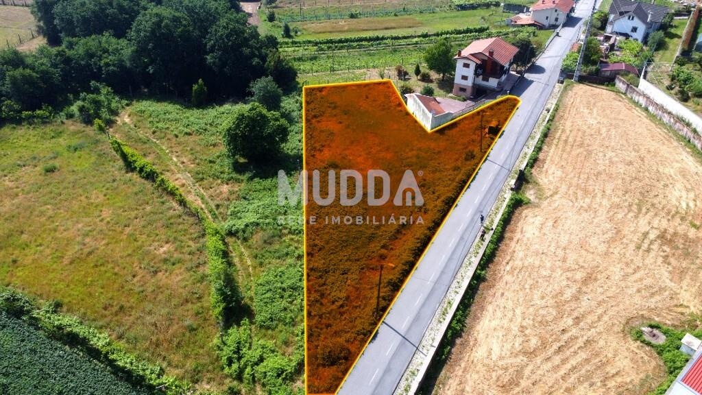Terreno Rústico c/viabilidade de construção