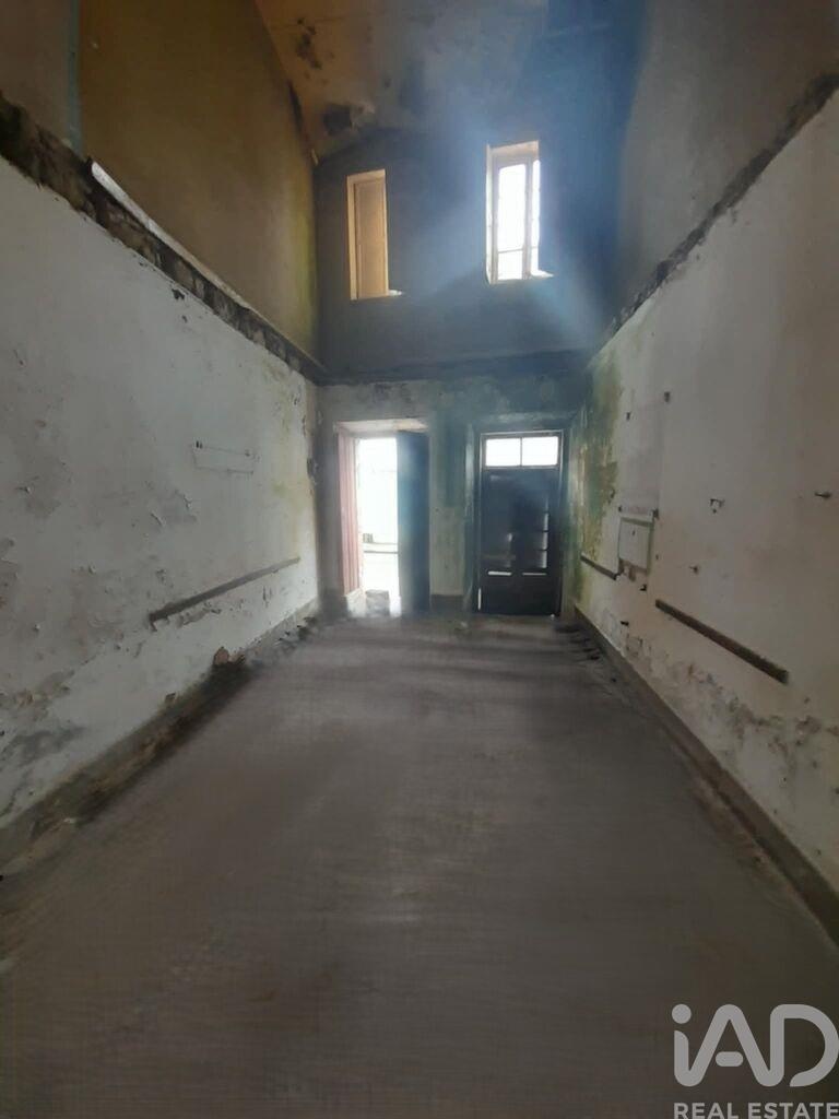 House in Montemor-O-Velho - Image 2