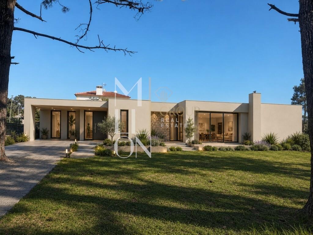 Moradia T3 Nova com Piscina | Térrea | Lote 553m² | Sesimbra