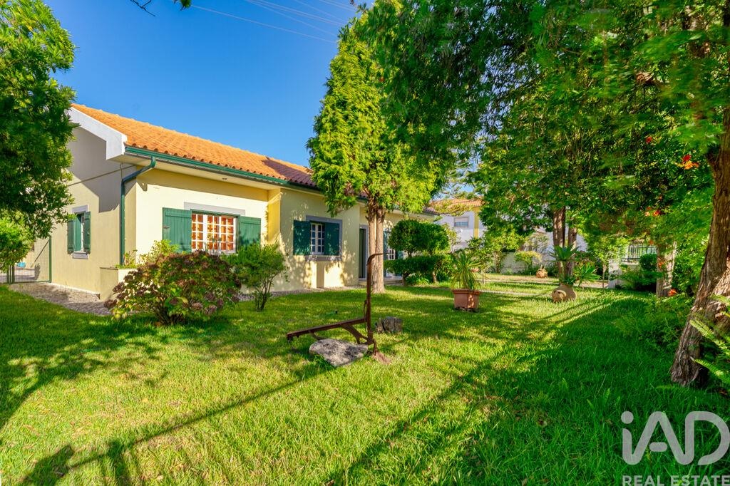 House in Marinha Grande - view 1