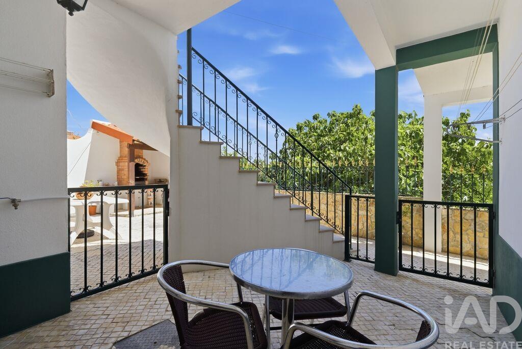 Apartment in Matacaes - view 1