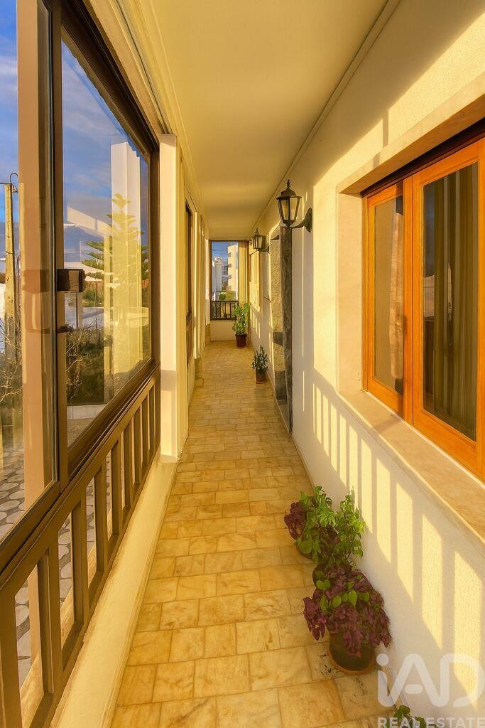 House in Ericeira - Image 5