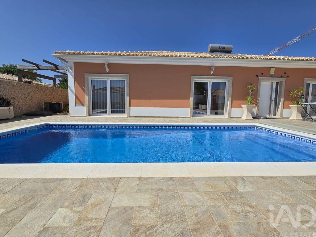 House in Tunes - view 1