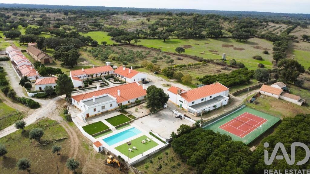 Farm, Ranch or Equestrian in Povoa e Meadas - view 1