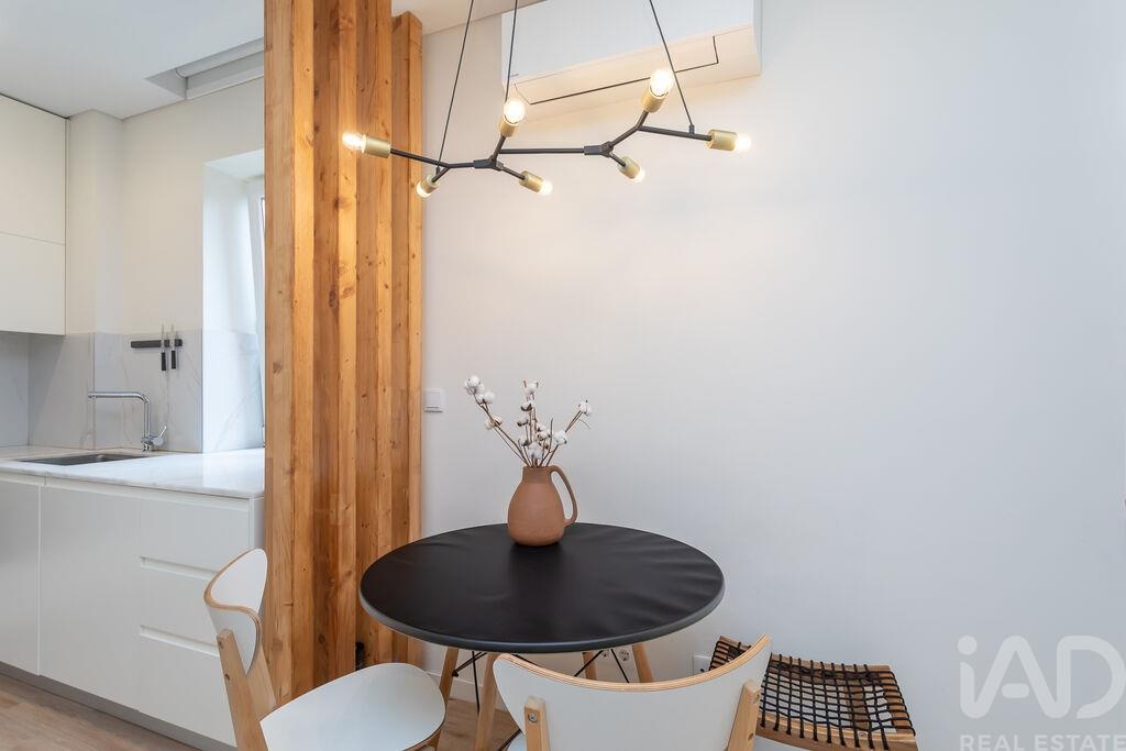 Apartment in Campolide - Image 4