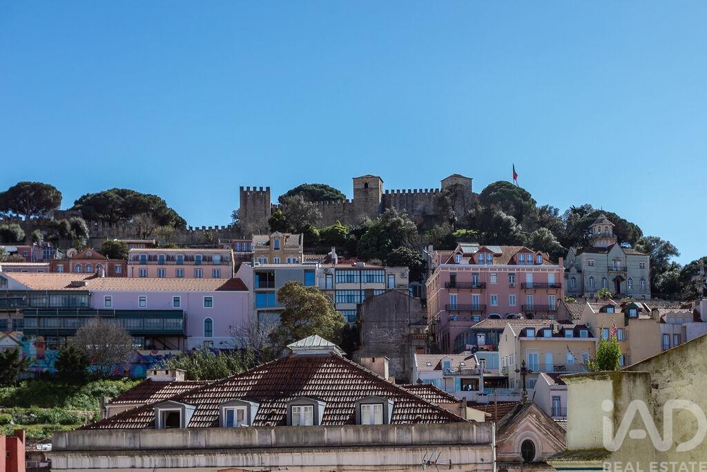 Apartment in Santa Maria Maior - Image 3