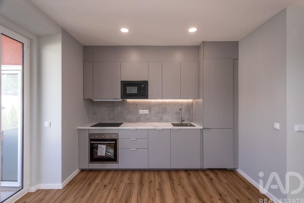 Apartment in Ajuda - Image 3