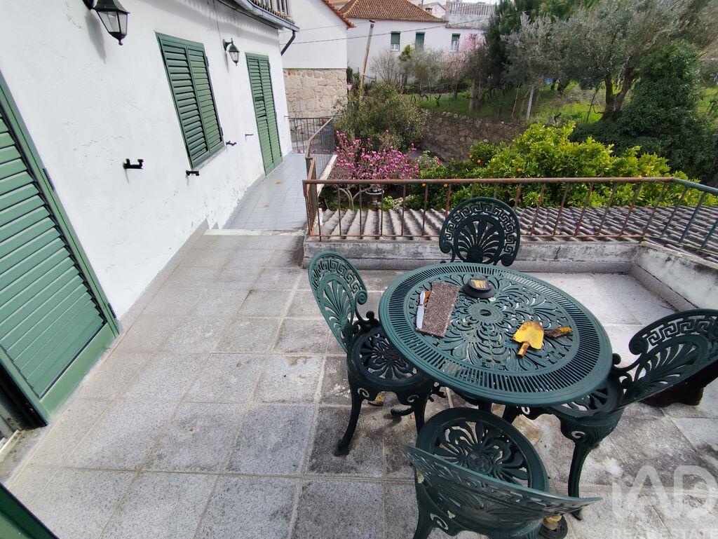 House in Meruge - view 1