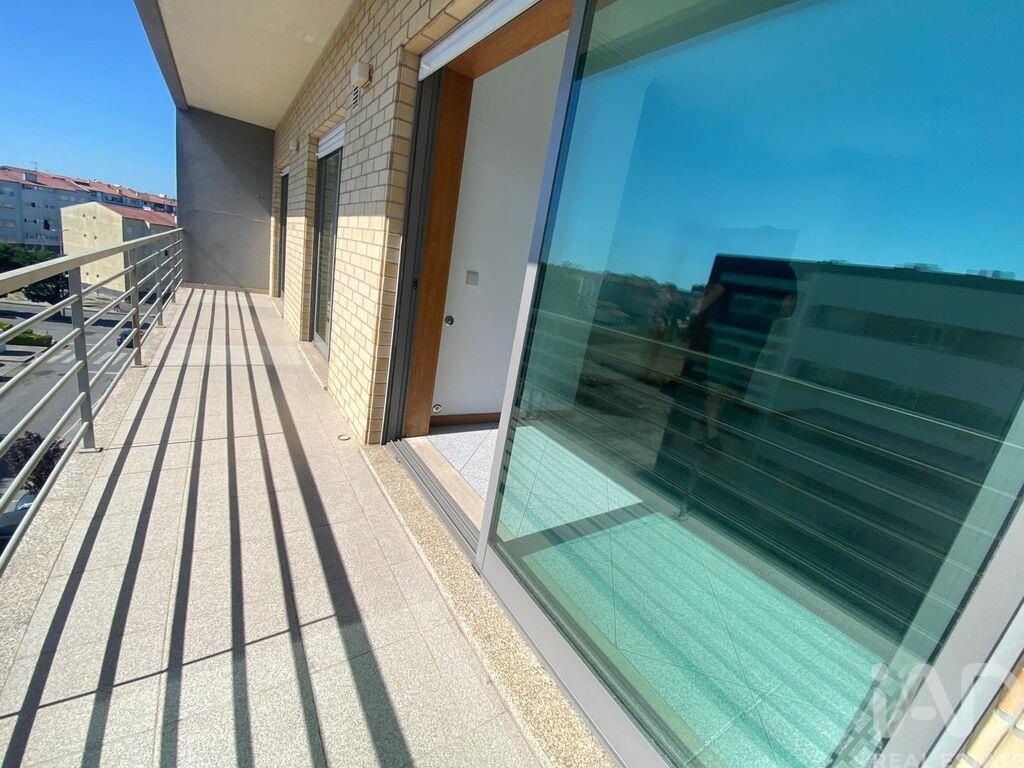 Apartment in Ermesinde - view 1