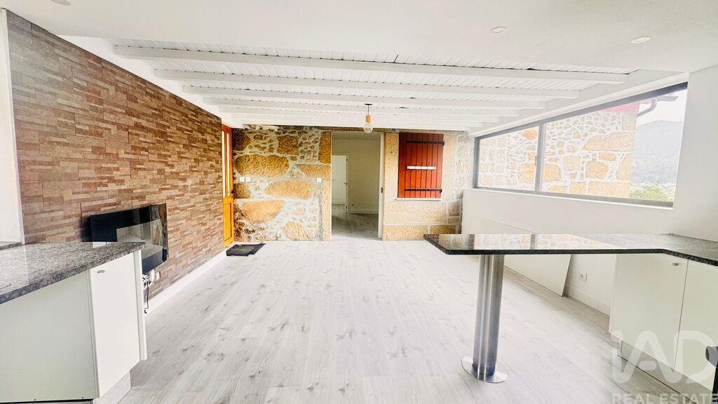 House in Outeiro - Image 4