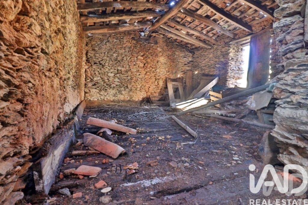 House in Ceira - view 1