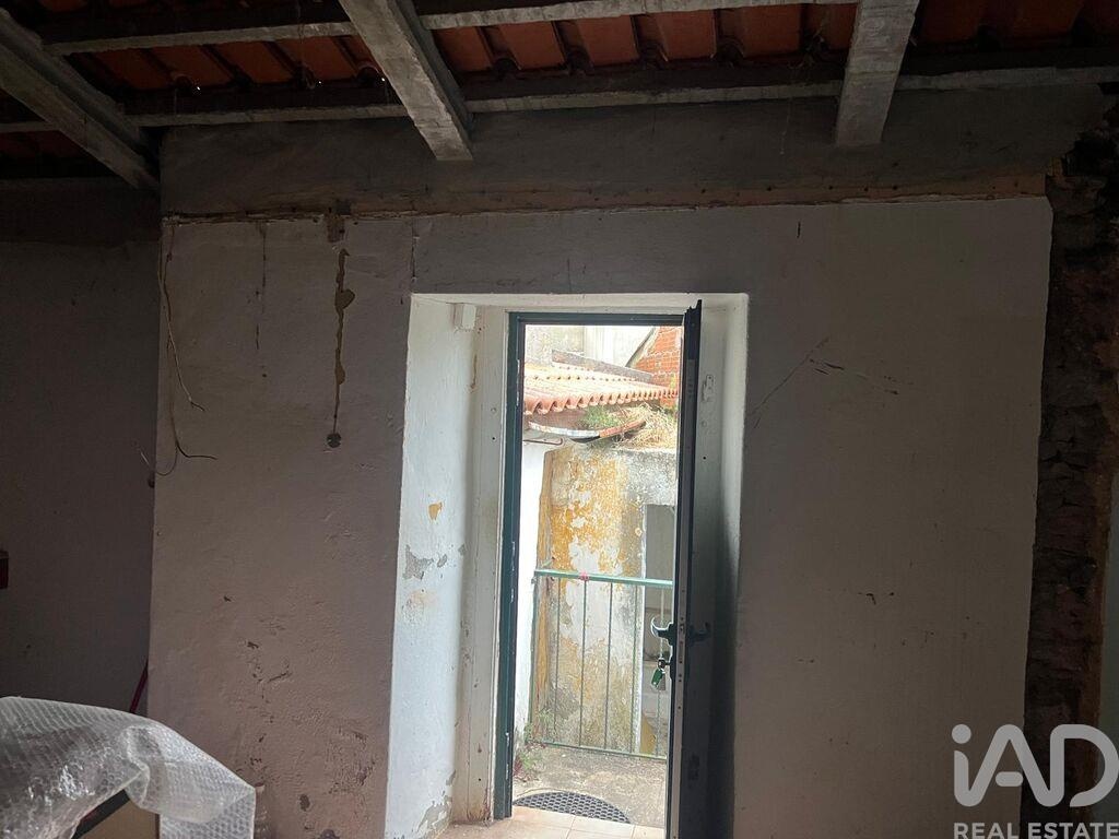 House in Figueiros - Image 5