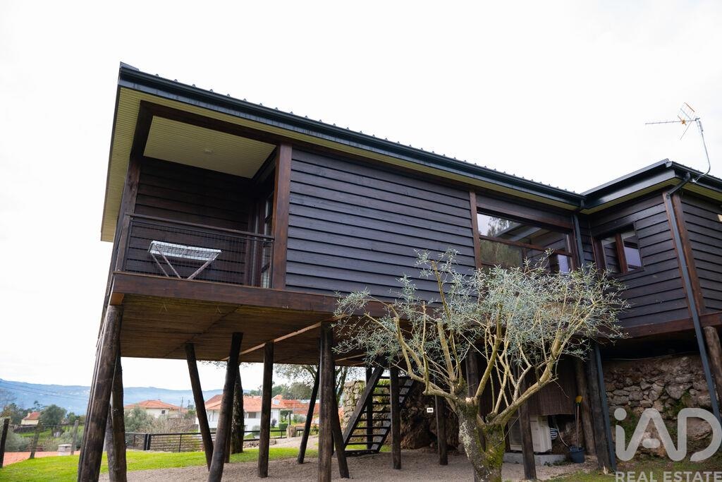 House in Gondoriz - Image 5