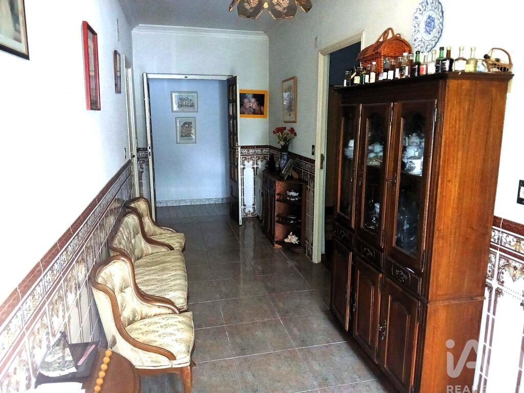 House in Benquerenca - Image 4