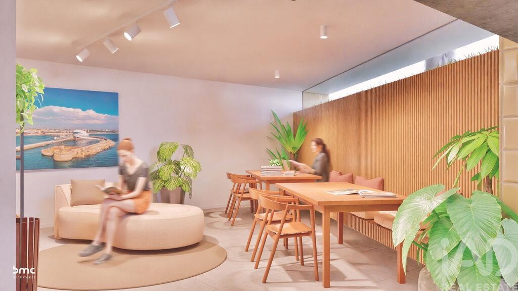 Apartment in Matosinhos - Image 5