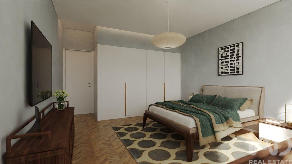 Apartment in Porto - Image 3