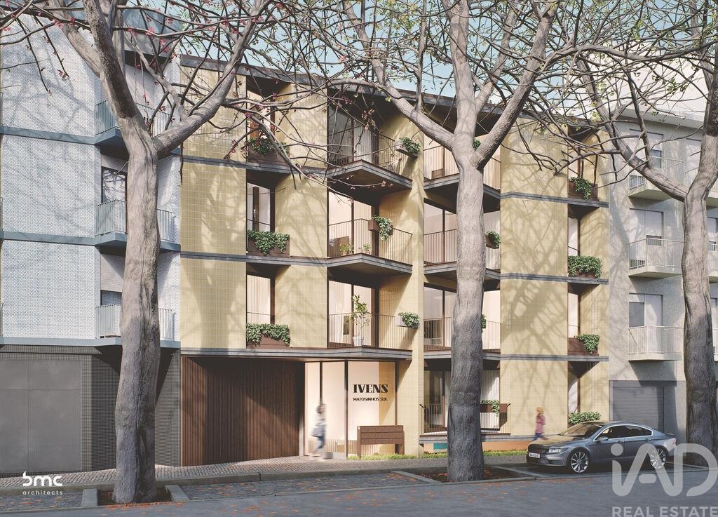 Apartment in Matosinhos - Image 2