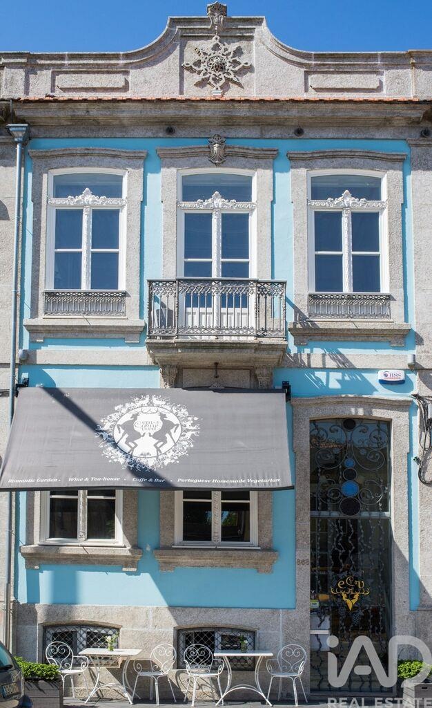 House in Porto - view 1