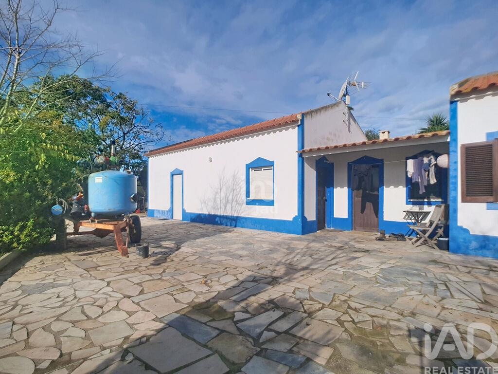 House in Longueira - Image 4