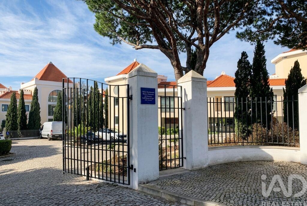 Apartment in Quarteira - view 1