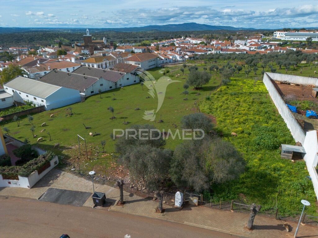Terreno em Alandroal