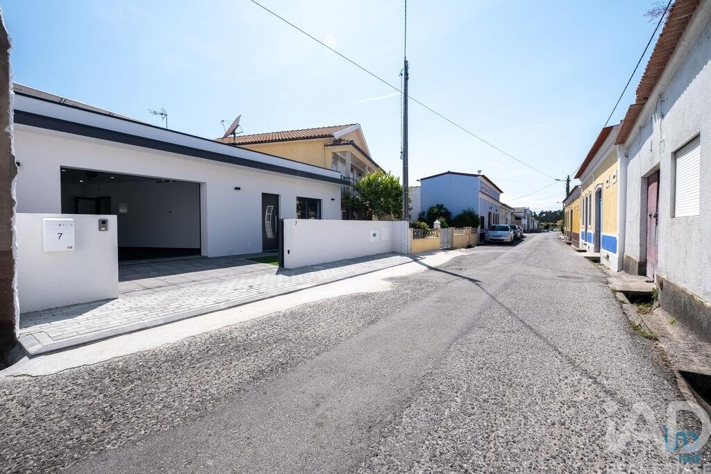 House in Seixo - Image 2