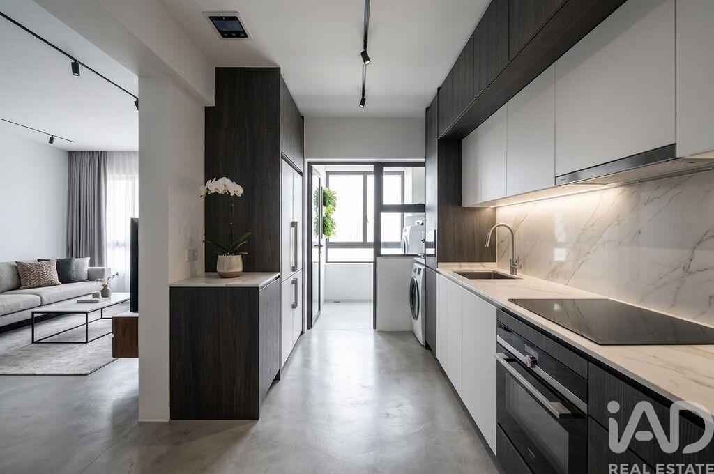 Apartment in Quarteira - Image 3