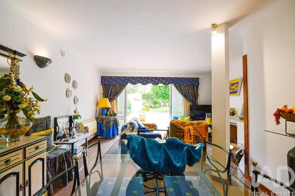 House in Quarteira - Image 3