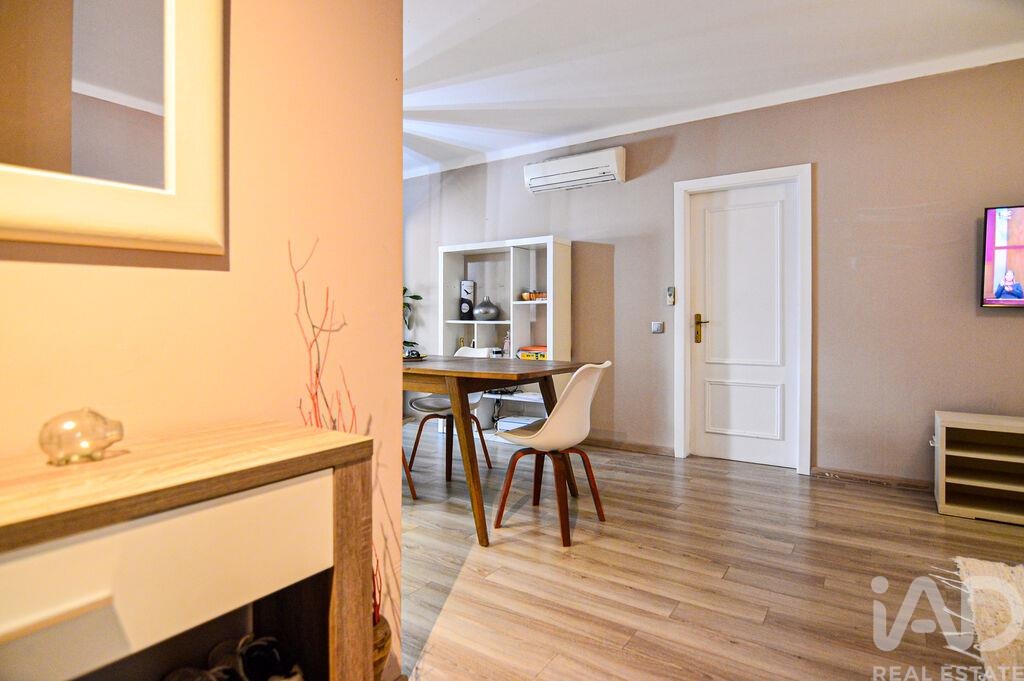 Apartment in Quarteira - Image 2