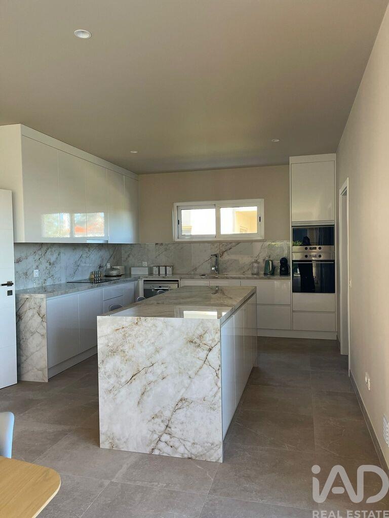 House in Vau - Image 4