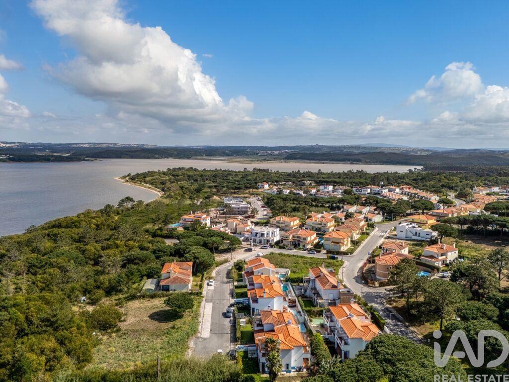 Land in Vau - Image 5