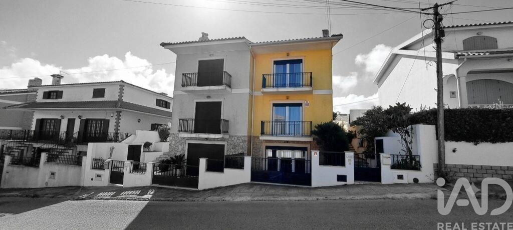 House in Lourinha - view 1