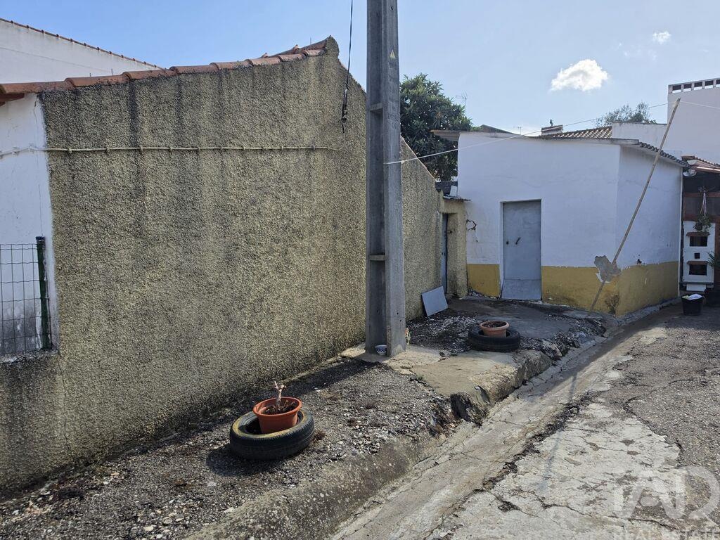 House in Sao Domingos de Ana Loura - view 1