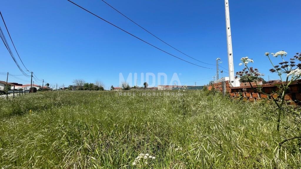 Terreno urbano para construção