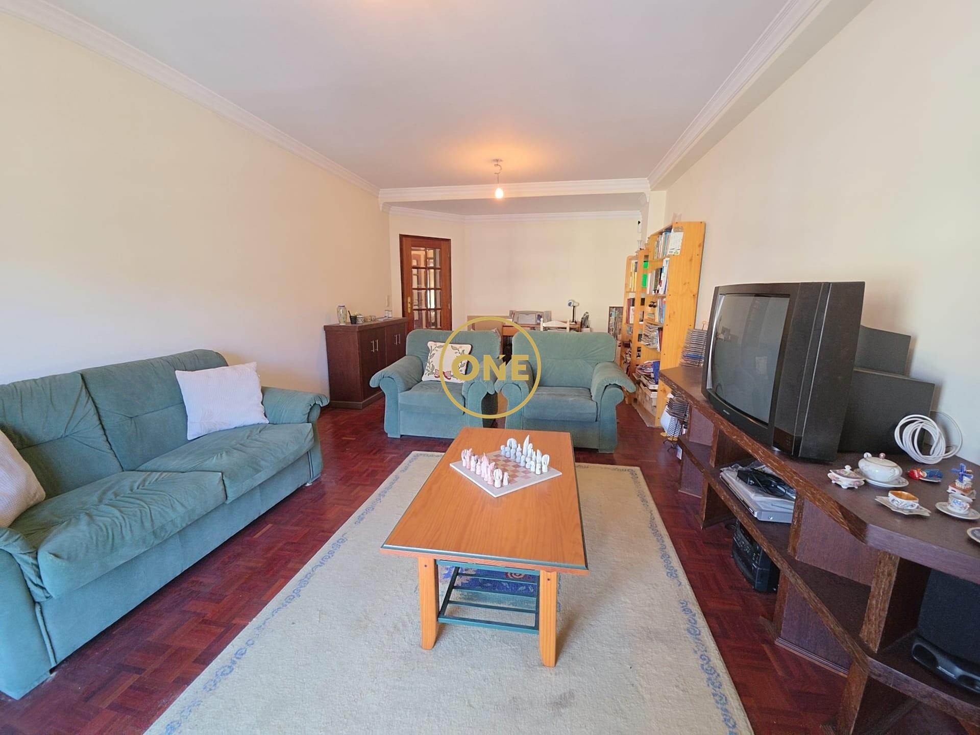 Apartamento T2 + Garagem + Arrecadação — Gafanha da Nazaré