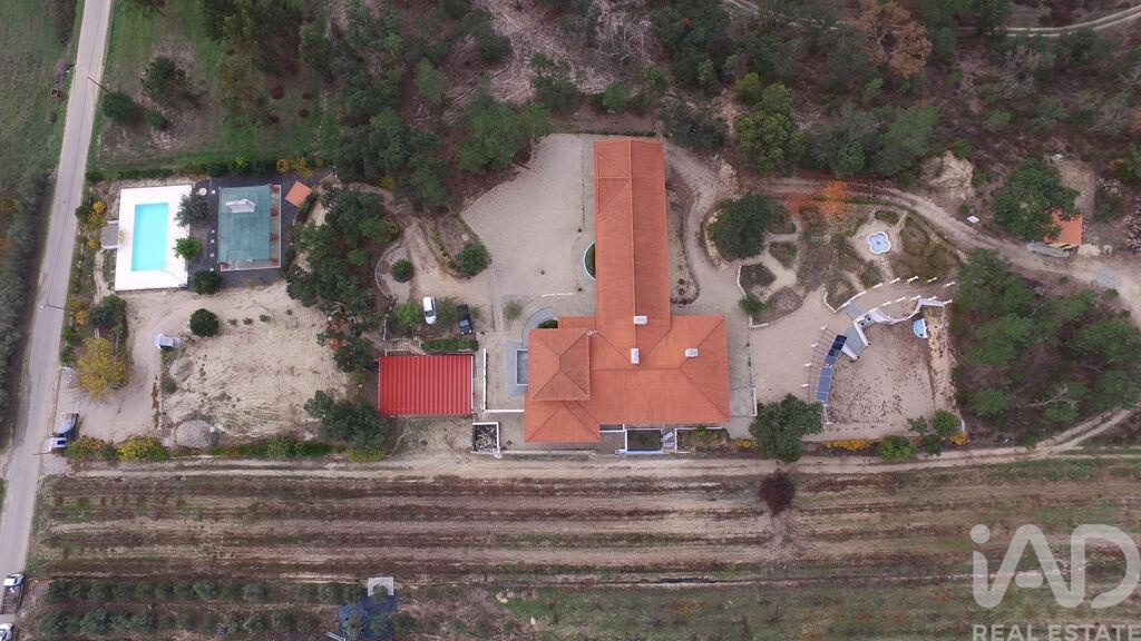 House in Raposa - Image 4