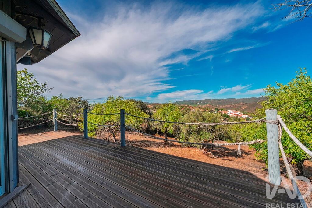 House in Sao Bras de Alportel - Image 5